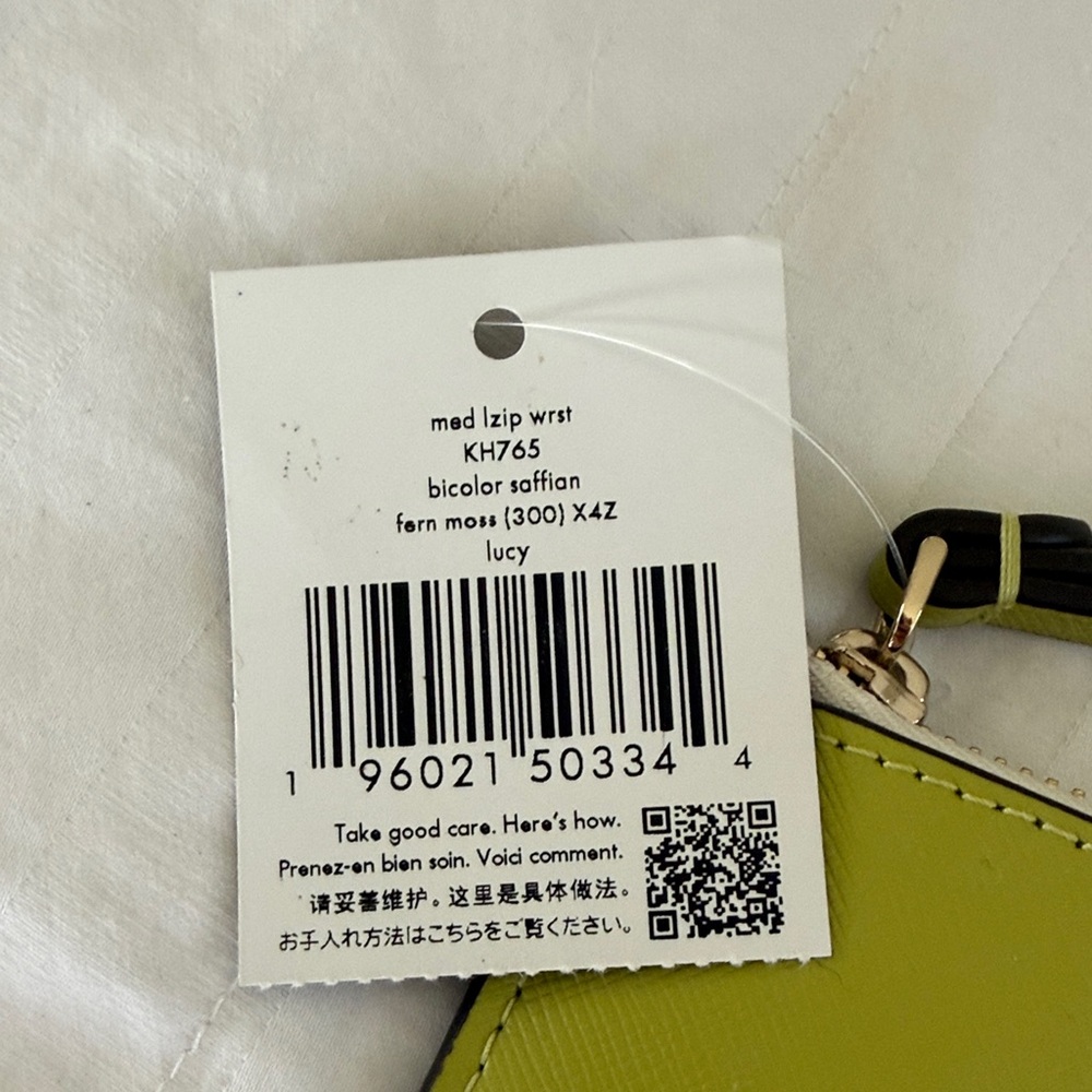 Kate Spade Chartreuse Wristlet - Picture 4 of 8